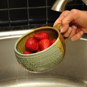 GW-Pottery-Handmade-Stoneware-Berry-BowlColander-0-1